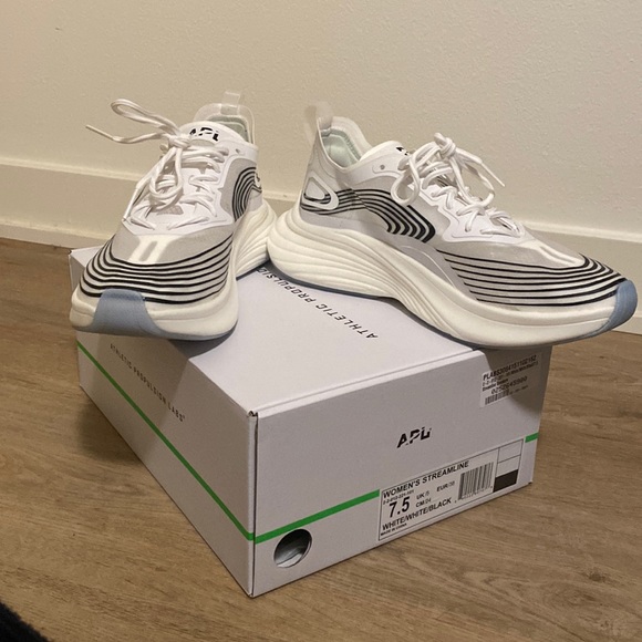 APL Shoes - APL Streamline Sneakers